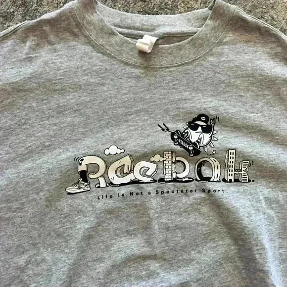 Reebok Graphic Gee Size XL - Picture 2 of 3